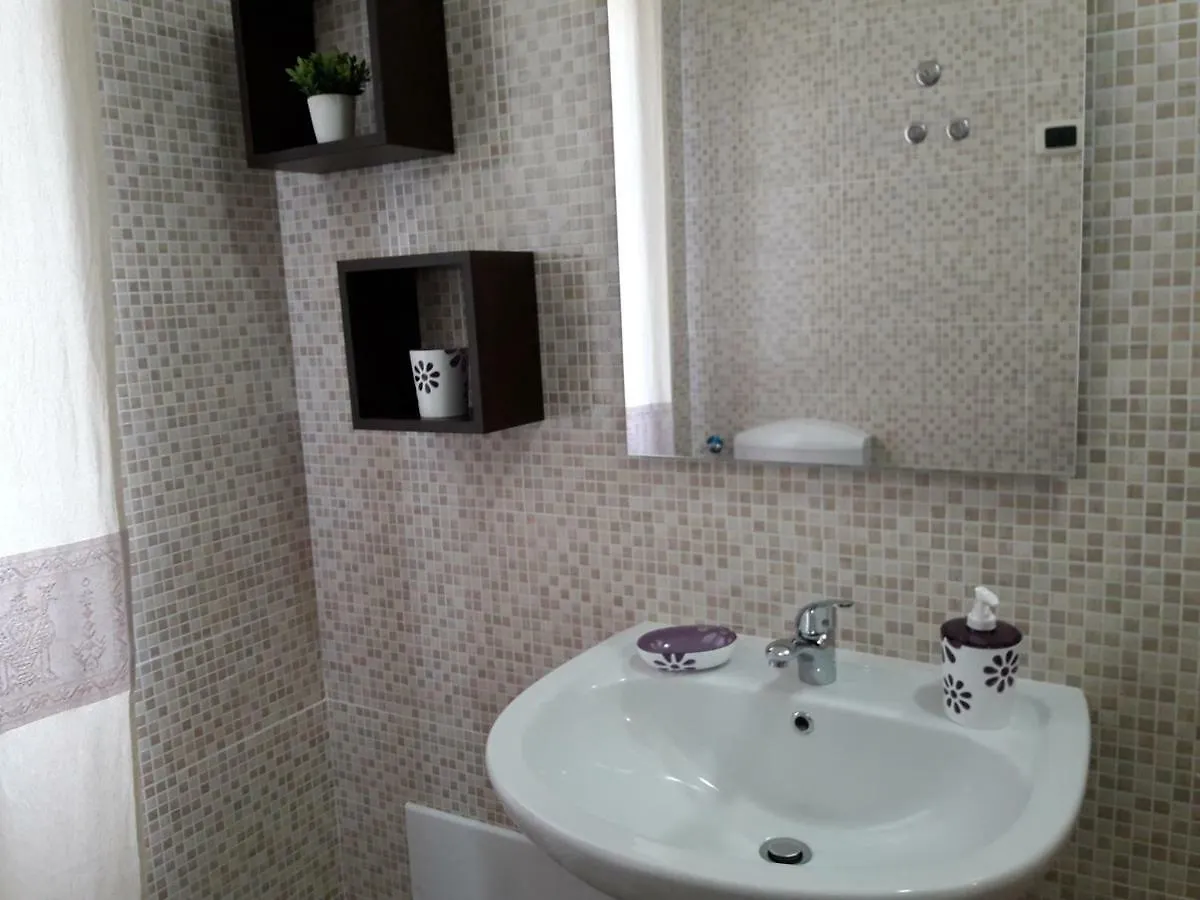 Al Sole Di Pula Bed & Breakfast
